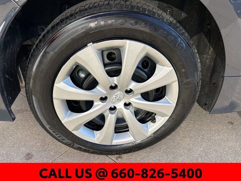 Certified 2025 Toyota Corolla LE image 4