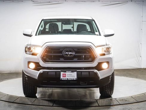 Certified 2019 Toyota Tacoma SR5 RWD image 6