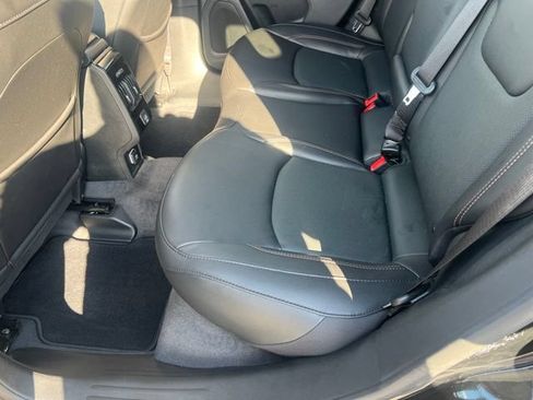 Used 2022 Jeep Compass Latitude AWD/4WD image 28