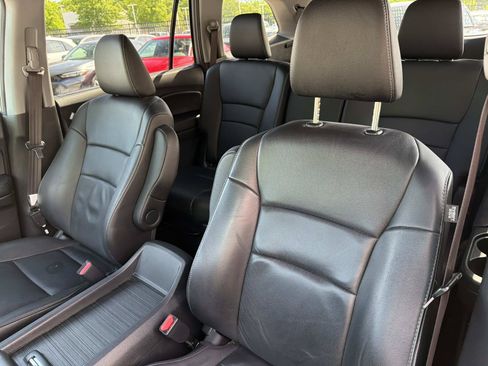Used 2022 Honda Pilot Special Edition image 15