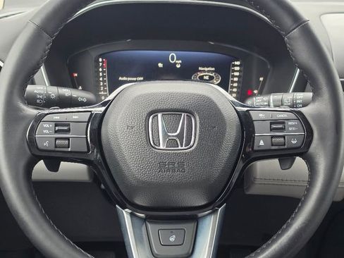 Used 2025 Honda Pilot Elite image 28