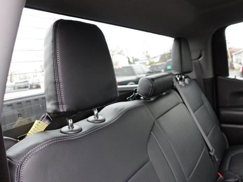 Used 2023 Chevrolet Silverado 1500 Custom image 29