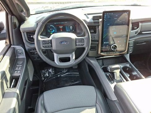 Used 2024 Ford F150 Lightning Lariat image 14