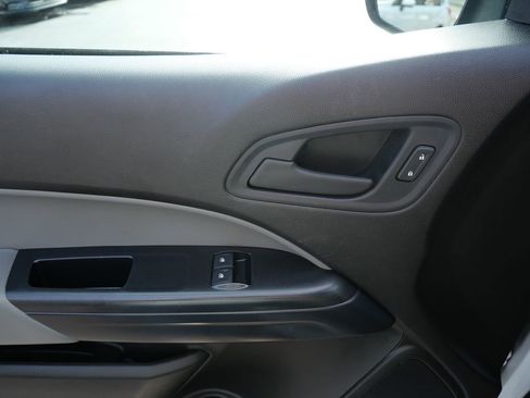 Used 2016 GMC Canyon W/T image 17