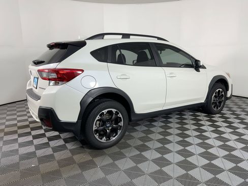 Used 2021 Subaru Crosstrek 2.0i Premium w/ Moonroof Package image 7