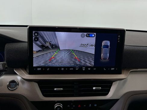 New 2026 Ford Explorer Active w/ Active Comfort Package image 22