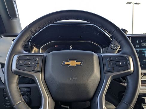 Used 2025 Chevrolet Silverado 1500 LT image 24