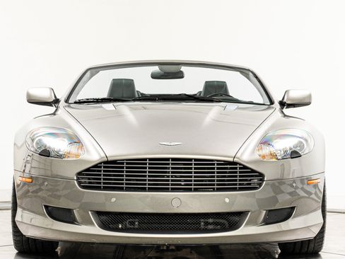 Used 2008 Aston Martin DB9 Volante RWD image 4