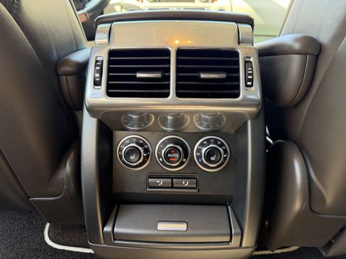 Used 2012 Land Rover Range Rover HSE LUX AWD/4WD image 27