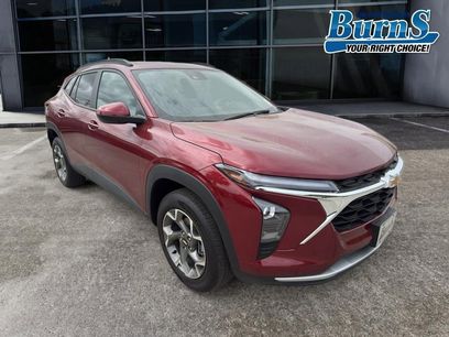 Used 2025 Chevrolet Trax LT w/ LT Convenience Package