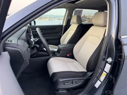 Used 2025 Honda CR-V EX image 21