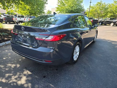 Used 2025 Toyota Camry LE FWD image 8