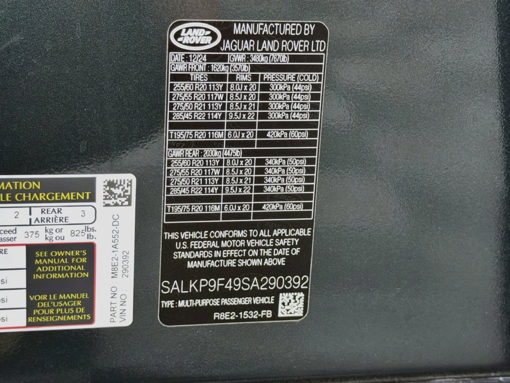 Used 2025 Land Rover Range Rover SE AWD/4WD image 34