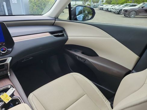 Used 2023 Lexus RX 350 Premium w/ Accessory Package (K3) FWD image 17