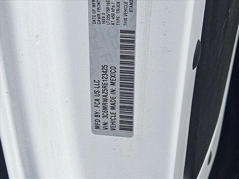 Used 2024 RAM ProMaster 3500 w/ Delivery Van Package FWD image 19