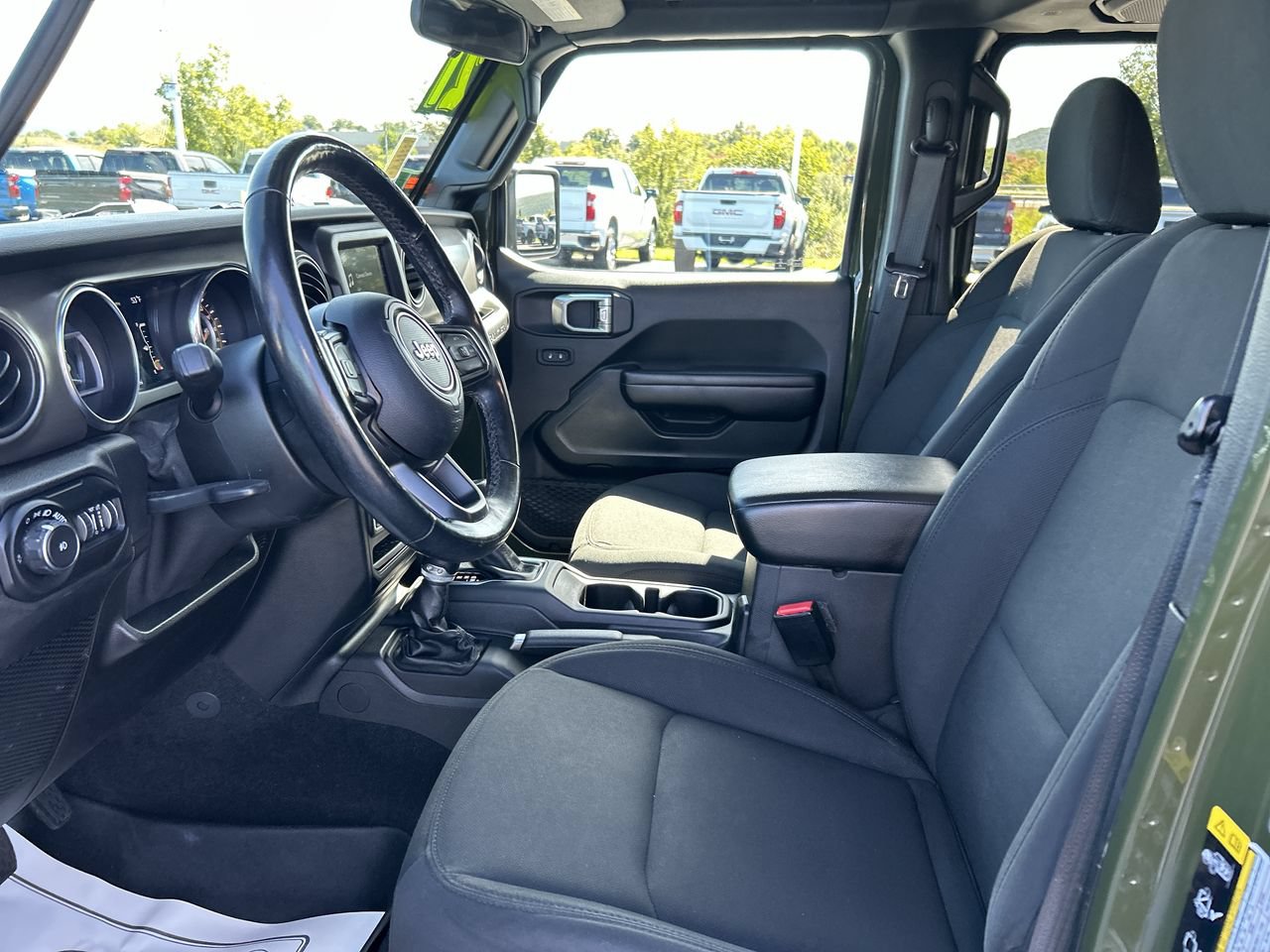 Used 2021 Jeep Wrangler Unlimited Sport AWD/4WD image 20