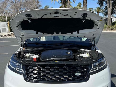 Used 2019 Land Rover Range Rover Velar R-Dynamic SE image 23