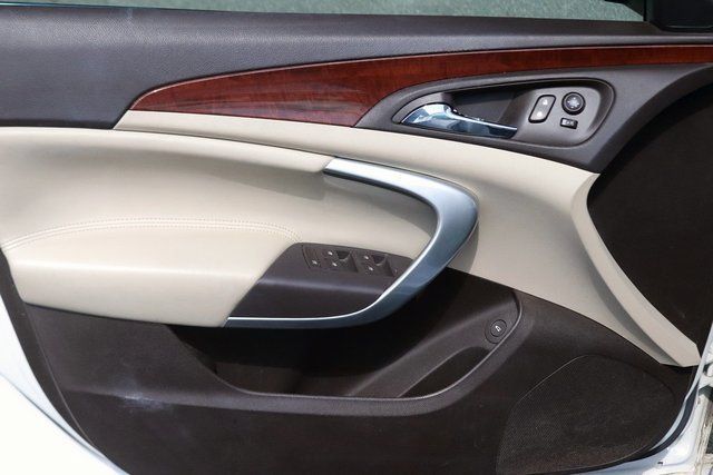 Used 2016 Buick Regal FWD image 10