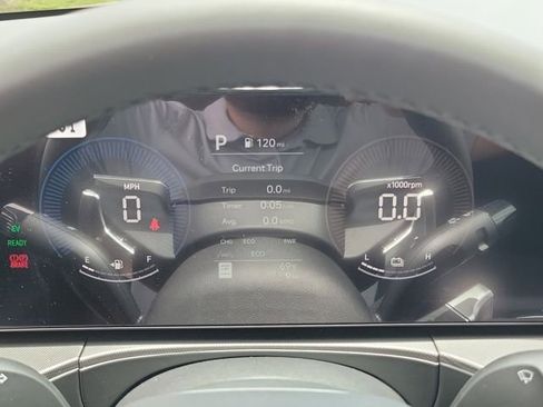 New 2026 Hyundai Santa Fe SE FWD image 9