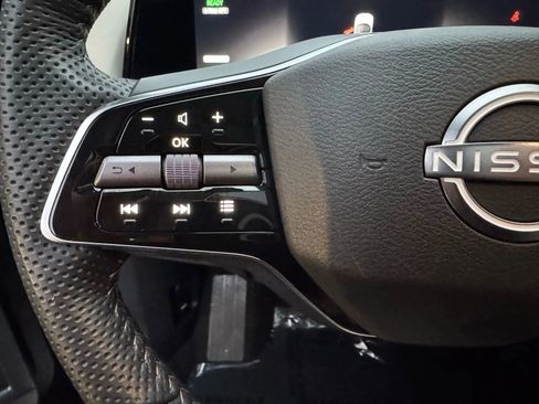 Used 2024 Nissan Ariya AWD image 31