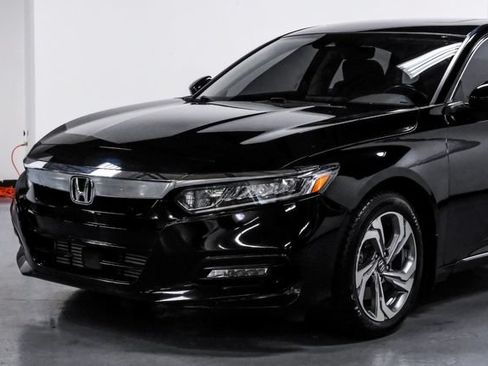 Used 2018 Honda Accord EX-L image 10