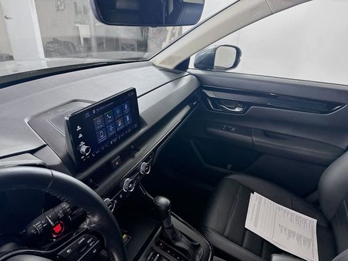 Used 2024 Honda CR-V EX-L image 6