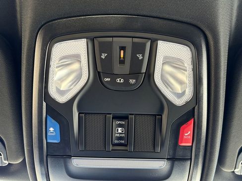 New 2026 RAM 1500 4x4 Crew Cab image 26