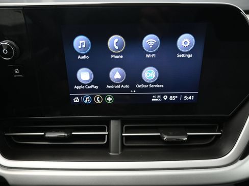 Used 2024 Chevrolet Trax LS FWD image 15