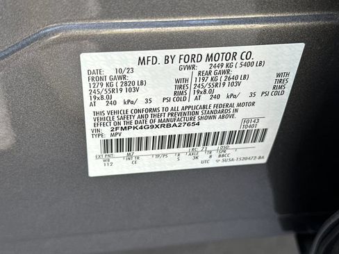 Used 2024 Ford Edge SE w/ Black Appearance Package AWD/4WD image 35