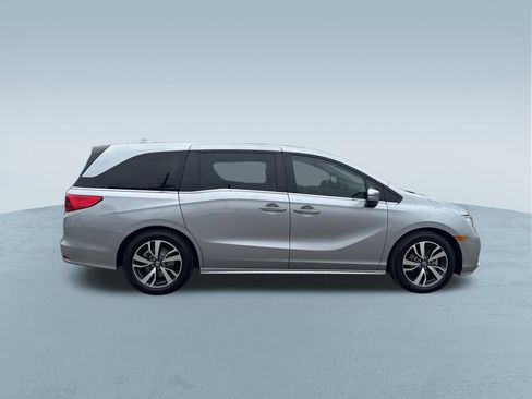 Used 2022 Honda Odyssey Touring image 9