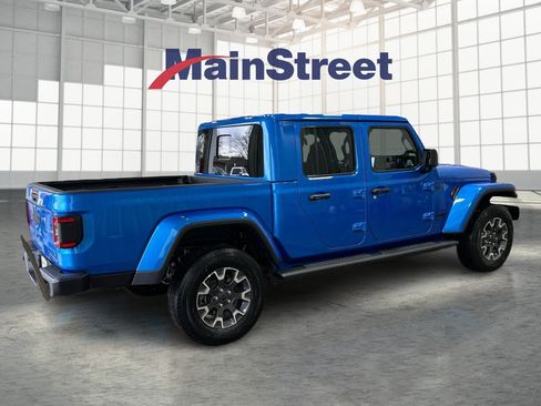 New 2026 Jeep Gladiator Sport AWD/4WD image 5