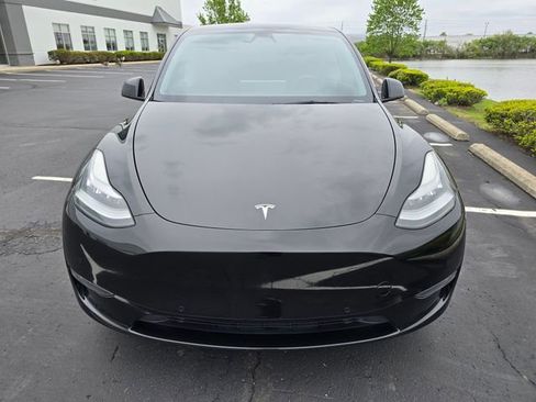 Used 2021 Tesla Model Y Long Range AWD/4WD image 12