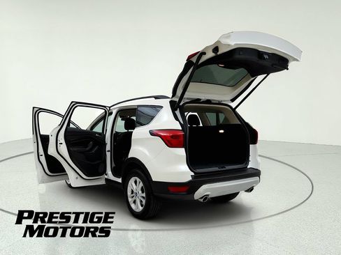 Used 2019 Ford Escape SEL AWD/4WD image 12