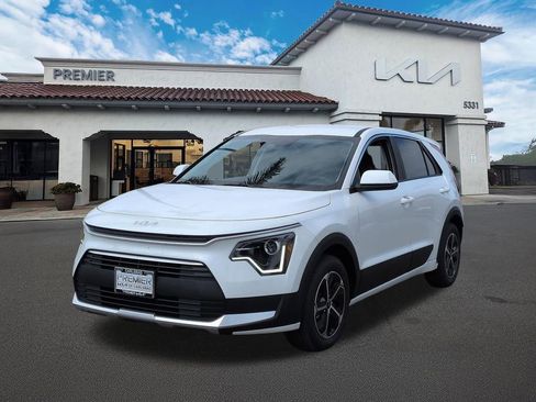New 2026 Kia Niro LX FWD image 4