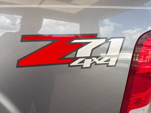 Used 2008 GMC Sierra 1500 SLE w/ Power Pack Plus AWD/4WD image 11