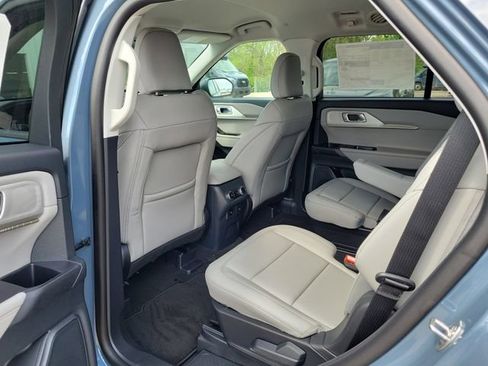 New 2026 Ford Explorer Active AWD/4WD image 14