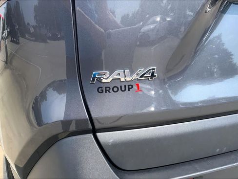 Used 2024 Toyota RAV4 XLE FWD image 32