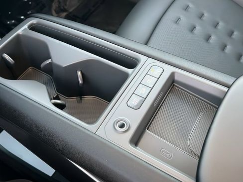 New 2026 Kia EV9 Wind image 15