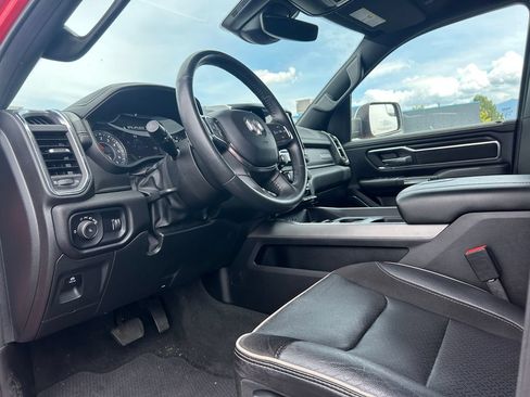 Used 2024 RAM 1500 Laramie AWD/4WD image 26