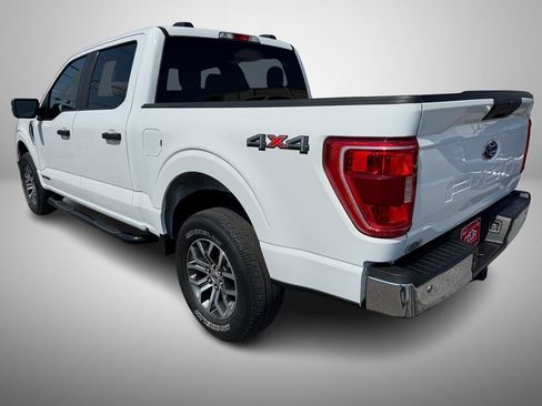 Used 2021 Ford F150 XLT image 4