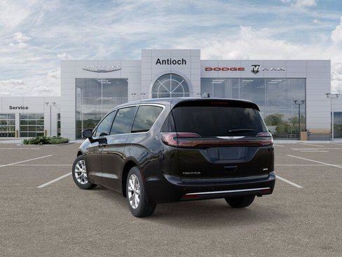 New 2026 Chrysler Pacifica Select AWD/4WD image 5