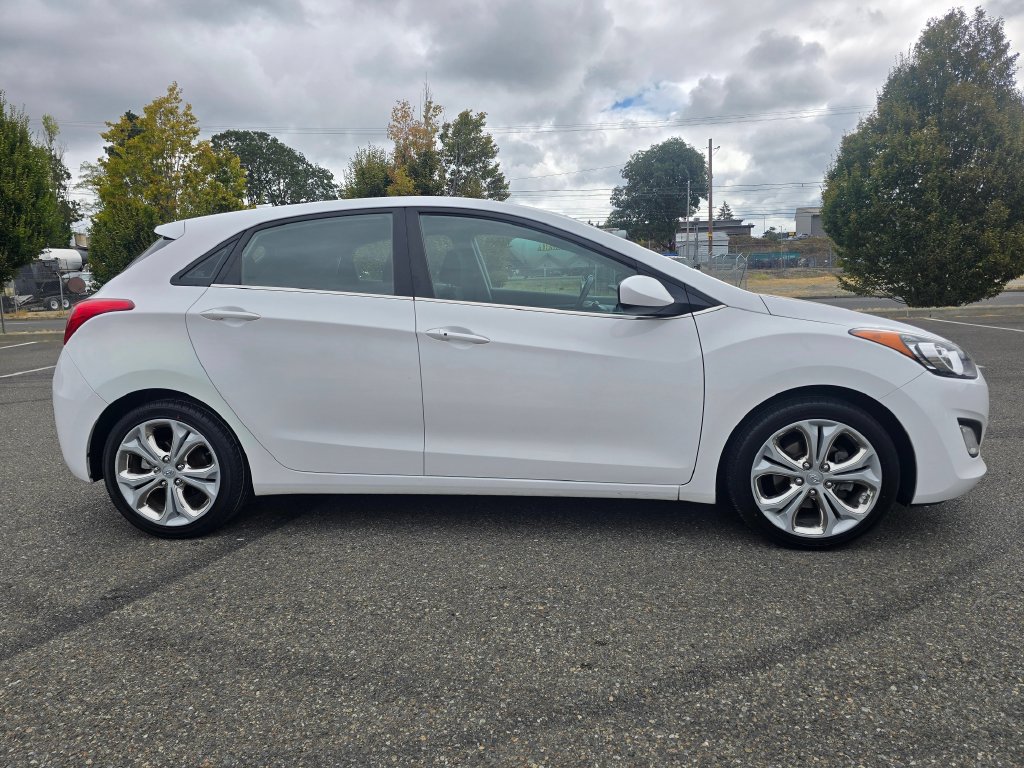 Used 2013 Hyundai Elantra GT w/ Touch & Go Pkg FWD image 6