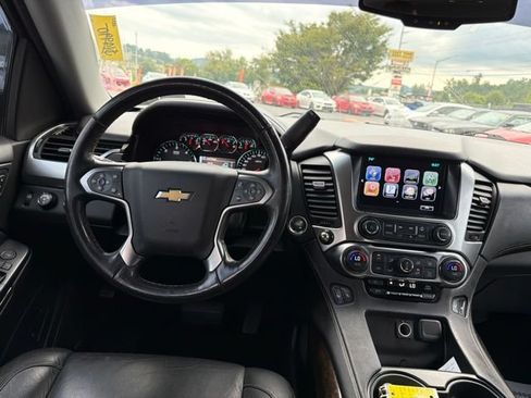 Used 2016 Chevrolet Tahoe LT w/ Luxury Package AWD/4WD image 13