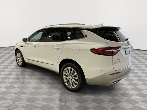 Used 2020 Buick Enclave Premium w/ Surround and Sites Package image 9