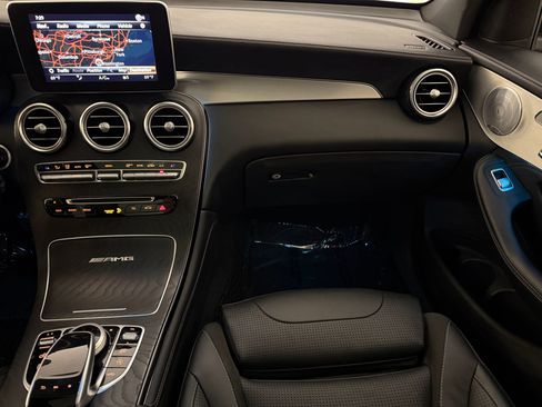 Used 2018 Mercedes-Benz GLC 63 AMG 4MATIC image 30