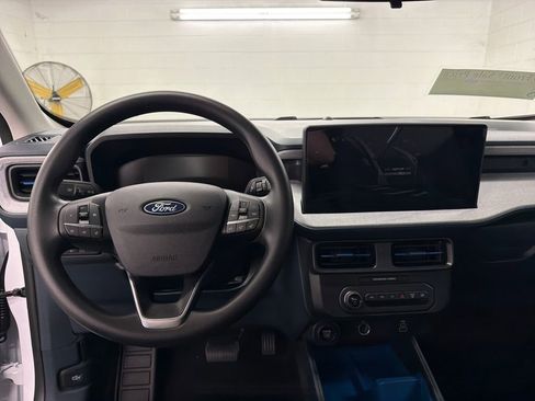 New 2026 Ford Maverick XLT image 8