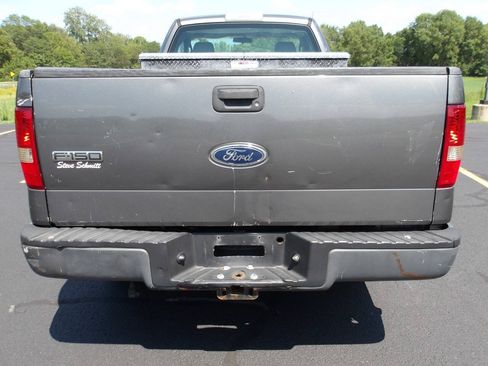 Used 2005 Ford F150 XL RWD image 31