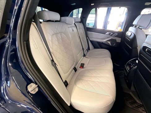 Certified 2025 BMW X5 M60i image 19
