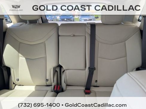 Certified 2024 Cadillac XT5 Premium Luxury w/ LPO, Floor Liner Package AWD/4WD image 19