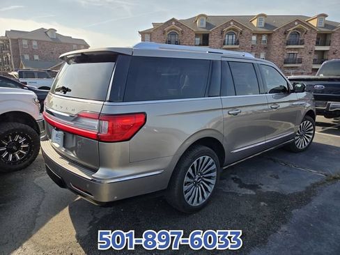 Used 2020 Lincoln Navigator L Reserve w/ Luxury Package AWD/4WD image 9